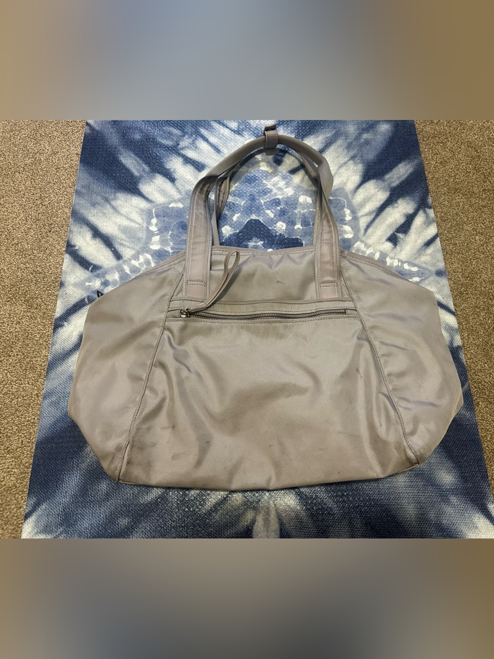 lululemon All Day Duffel *Heatproof Pocket 31L - Picture 9 of 9